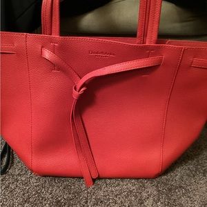 Elizabeth Arden bag